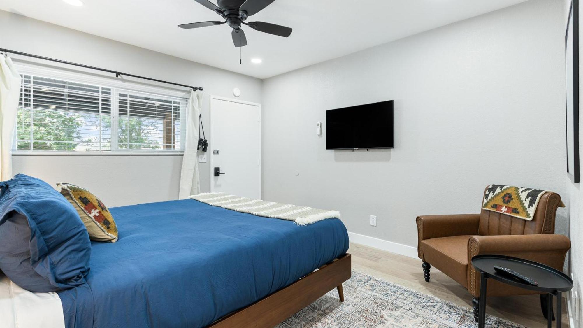 The Charlotte Sequoia Motel R2 Three Rivers Exteriör bild