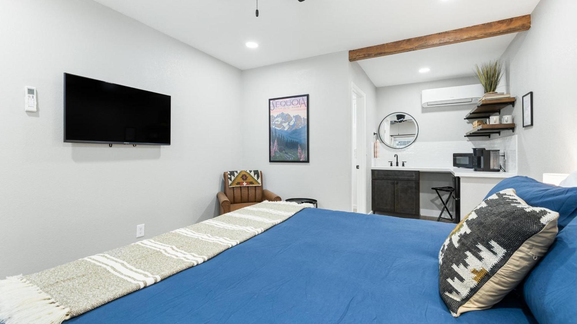 The Charlotte Sequoia Motel R2 Three Rivers Exteriör bild
